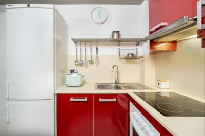 Una cocina o zona de cocina en Acogedor apartamento cerca del casco antiguo