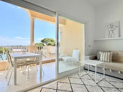 Un balcón o terraza de Kai Duplex Cala Maset 1a Linea Playa S'Agaro parking privado