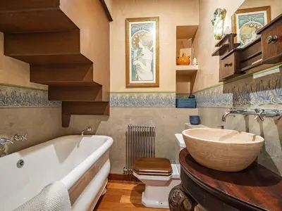 Un baño de Casa Indiana en el corazón de Begur