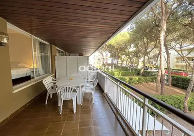 Un balcón o terraza de Athenea B1