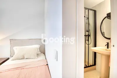 Cama o camas de una habitación en Apartamento con vistas al mar en S'agaró