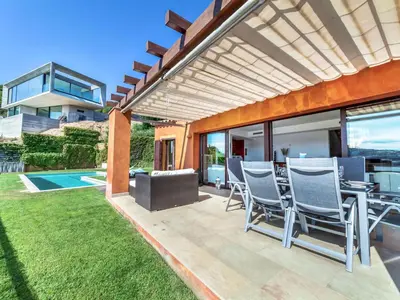 Piscina en o cerca de Holiday Home Jandalo Berria by Interhome