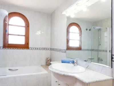 Un baño de Holiday Home Cabanyes by Interhome