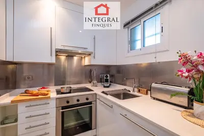 Una cocina o zona de cocina en La Proa - Apartament La Fosca