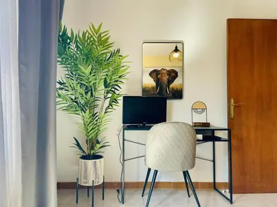 Una televisión o centro de entretenimiento en Casa Hermanos by Costabravaway