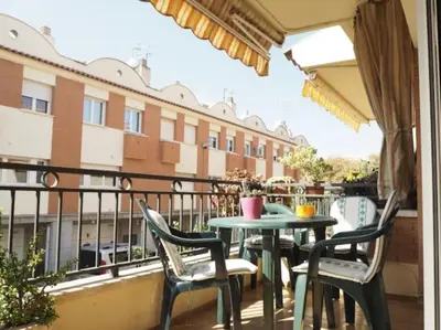 Un balcón o terraza de Casa en Malgrat, cerca de la playa