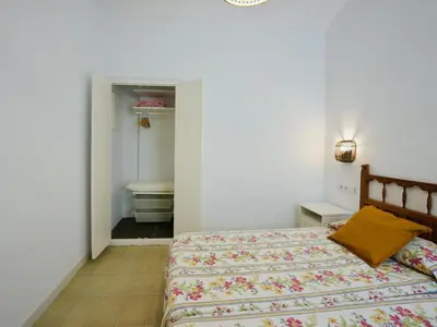 Cama o camas de una habitación en Mundet 2 Baix Terrassa CostaBravaSi