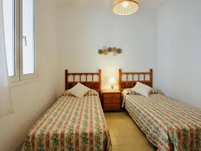 Cama o camas de una habitación en Mundet 2 Baix Terrassa CostaBravaSi