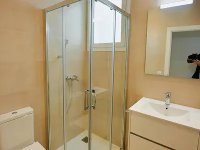 Un baño de Mundet 4 Dalt Terrassa CostaBravaSi