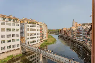 Vista de un río cerca de este apartamento