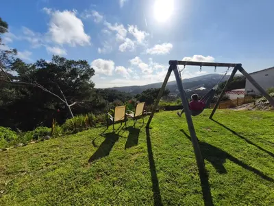 Zona de juegos infantil en Can Loïs