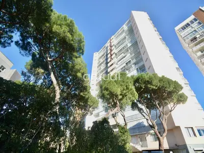 Edificio en el que se encuentra el apartamento