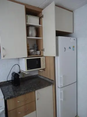 Una cocina o zona de cocina en brisa mar