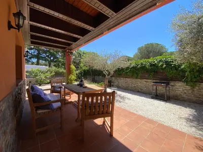 Un patio o zona al aire libre en Casa RAS