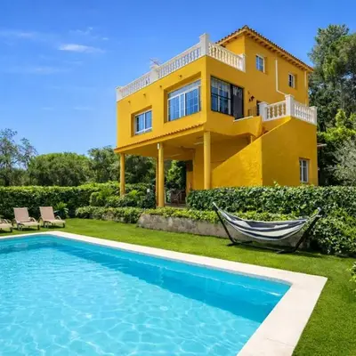 2 Private Abodes in One Magnificent Villa!