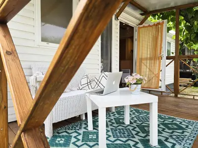 Un balcón o terraza de Camping Costa Dorada Bungalow Maia