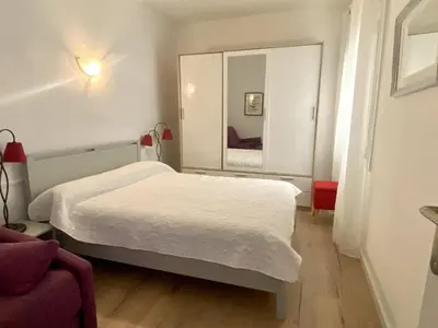 Cama o camas de una habitación en RECONNECTAR Blanes El Molí