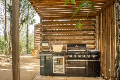 Una cocina o zona de cocina en Turisme Rural Mas Ametller - Casa Gran 8 persones