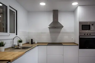Una cocina o zona de cocina en Blanes Beach front Apartment