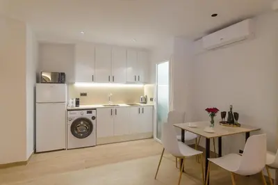 Una cocina o zona de cocina en Estupendo apartamento en Lloret de Mar