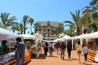 Clientes alojados en Costa Brava Holidays Villa Mimosa Sea View and luxe