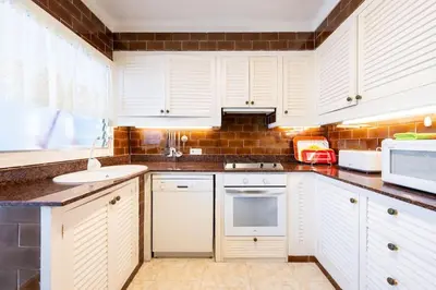 Una cocina o zona de cocina en Apartamento de ensueño Calella
