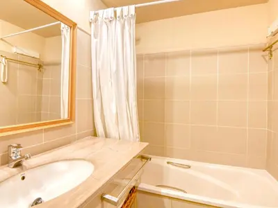 Plano de Apartament cèntric amb piscina comunitaria