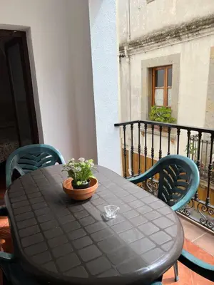 Un balcón o terraza de Apartment Old Town 100m from beach - 3 bedrooms