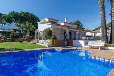 Piscina en o cerca de Club Villamar - Issei