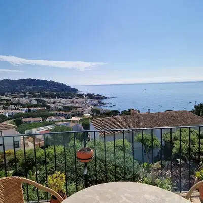 BJ-5 CALELLA DE PALAFRUGELL 6 PaX