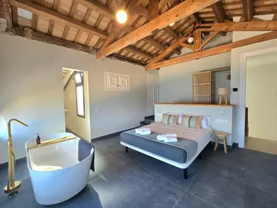 Cama o camas de una habitación en Casa Mas Blau | Increíbles vistas frente al mar