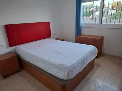 Plano de Casa en la montaña cerca del mar