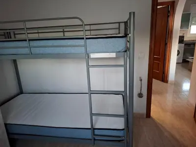 Plano de Casa en la montaña cerca del mar