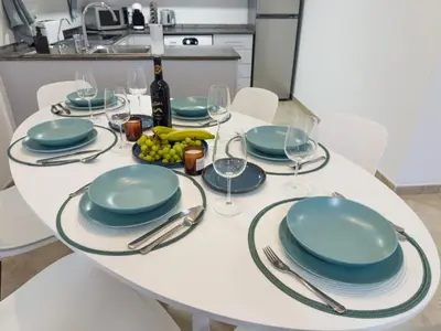 Una cocina o zona de cocina en Lloret apartment & parking