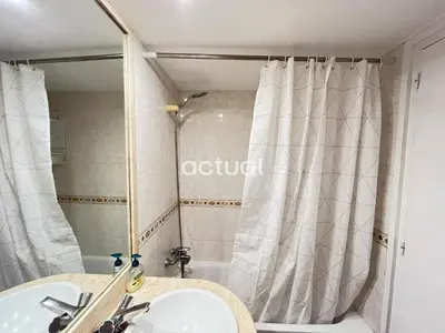 Un baño de Cavall Bernat II