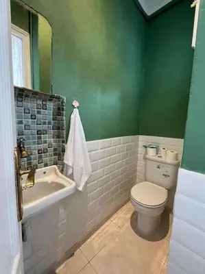 Un baño de Apartamento con encanto a 2 minutos de la playa