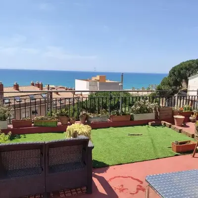Apartment 3 minutes from the beach and train station on foot