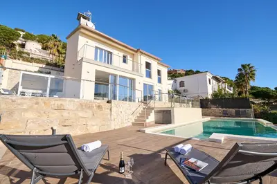 Piscina en o cerca de Firenze