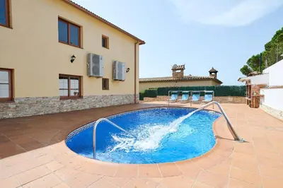 Piscina en o cerca de Marina