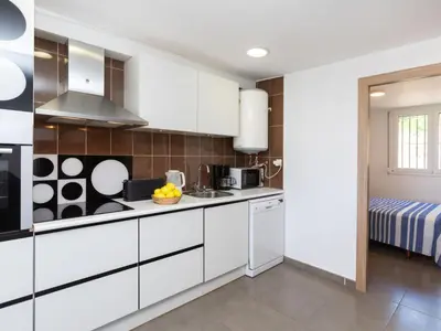 Una cocina o zona de cocina en Holiday Home Los Pinos by Interhome