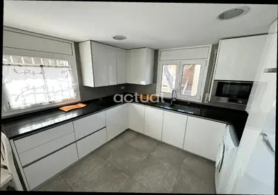 Una cocina o zona de cocina en Edelweiss N5