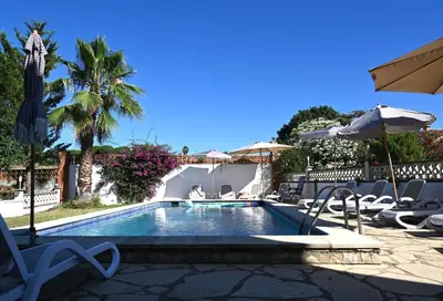 Piscina en o cerca de Villa de Gracia Casa 3