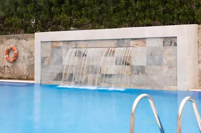 Piscina en o cerca de htop Summer Sun #htopEnjoy
