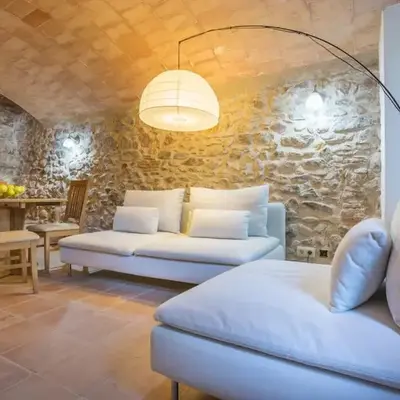 'La Petita' Cruilles Costa Brava Chic Welcoming Cottage Medieval Village