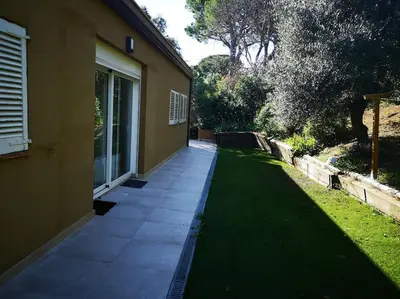 Jardín al aire libre en Magnifique villa vue mer à 1km des plages