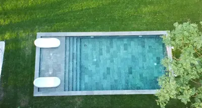 Jardín al aire libre en MASIA PUIG PIQUÉ - Piscina, jardín, porcho, BBQ, WIFI - 20 PERSONAS