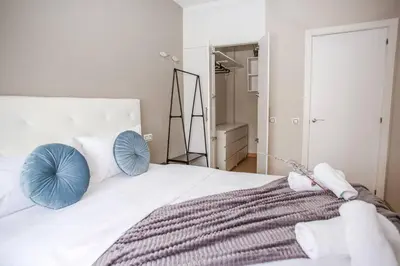 Cama o camas de una habitación en AL46 - Apartamento moderno playa Fenals