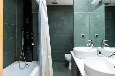 Un baño de Dialez Holidays - Villarenys