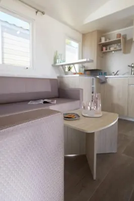 Una cocina o zona de cocina en Càmping Bellsol