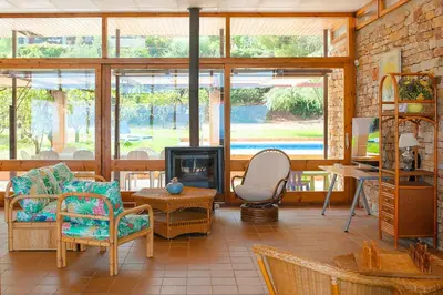 Zona de estar de WELCS CASA IMPRESIONANTE 179 PDA con piscina privada